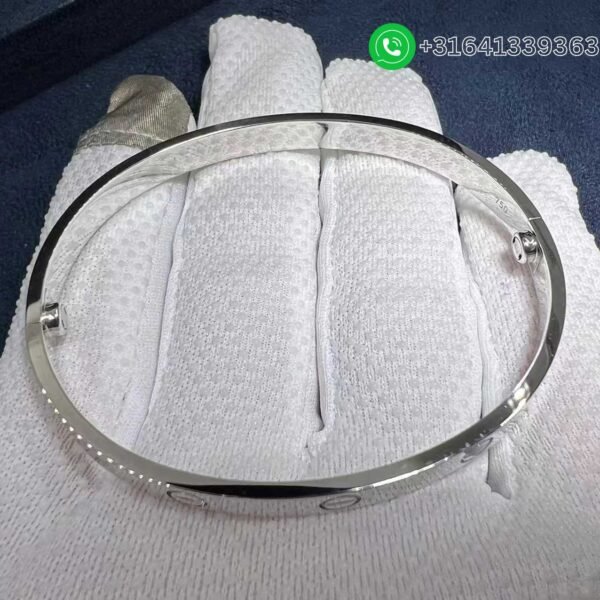 18 Karat White Gold Cartier Love Bracelet B6067617 - Image 4