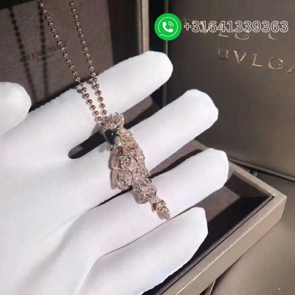 Cartier Les Oiseaux Libérés 18K Rose Gold Mother-of Pearl Emeralds Diamonds Necklace N7424217 - Image 3